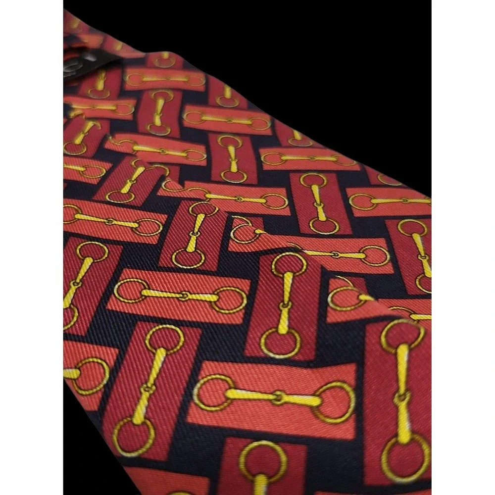 Authentic Gucci 100% Silk Made in Italy Tie
